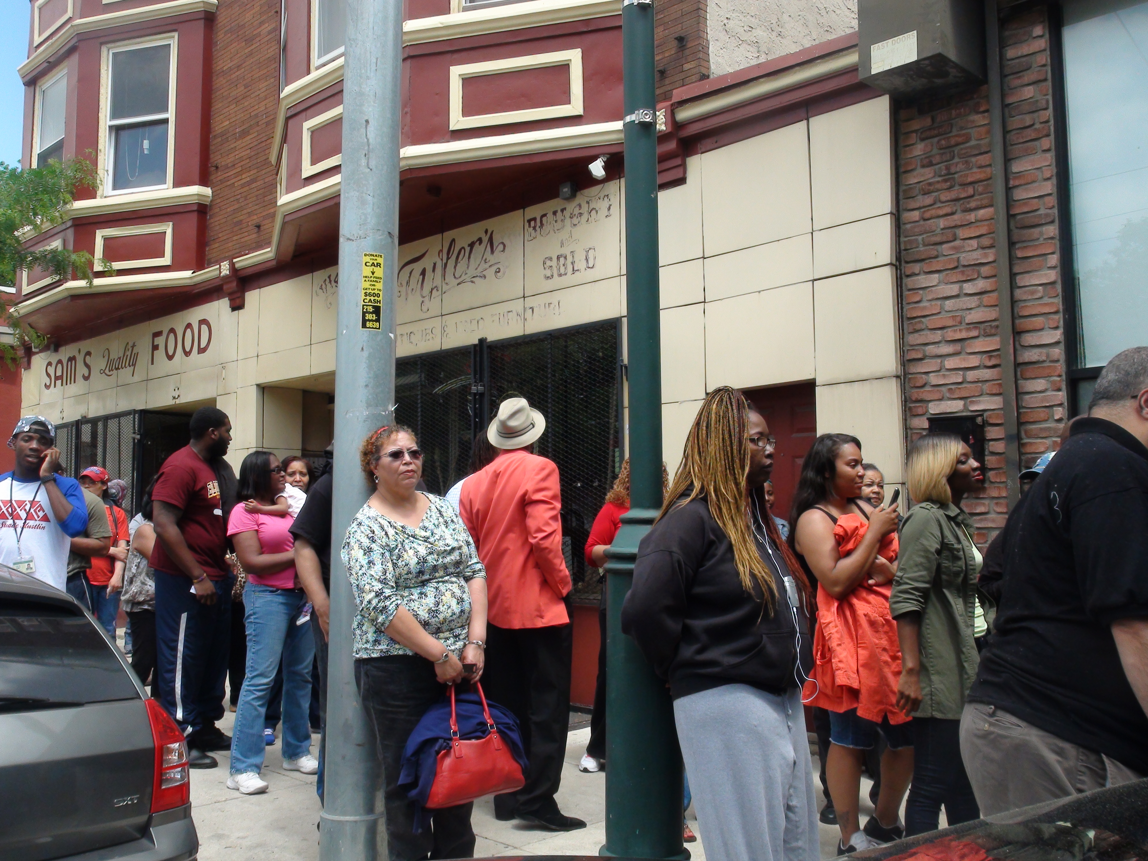 Free Lunch Fridays at Tasties