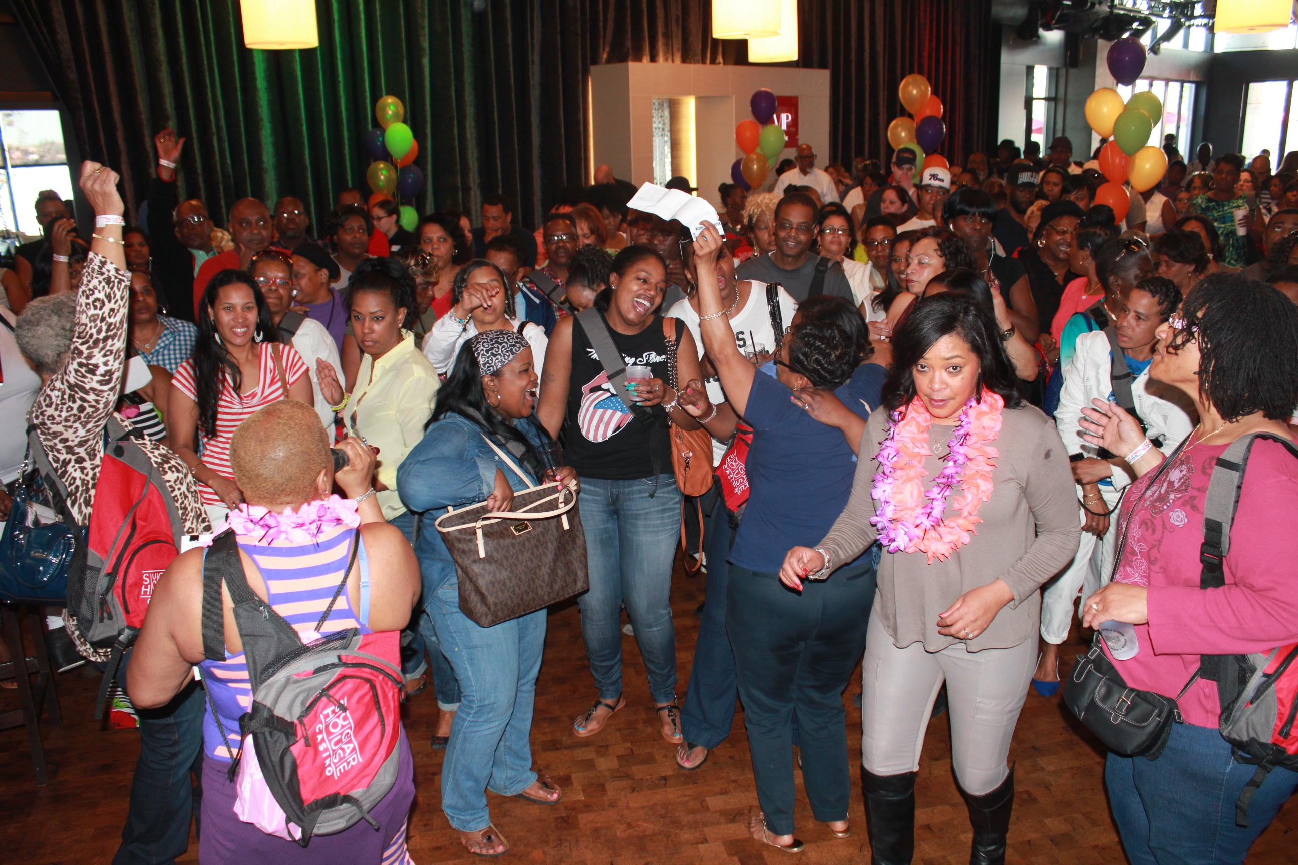 Old School 100.3 Vault Contest Highlights