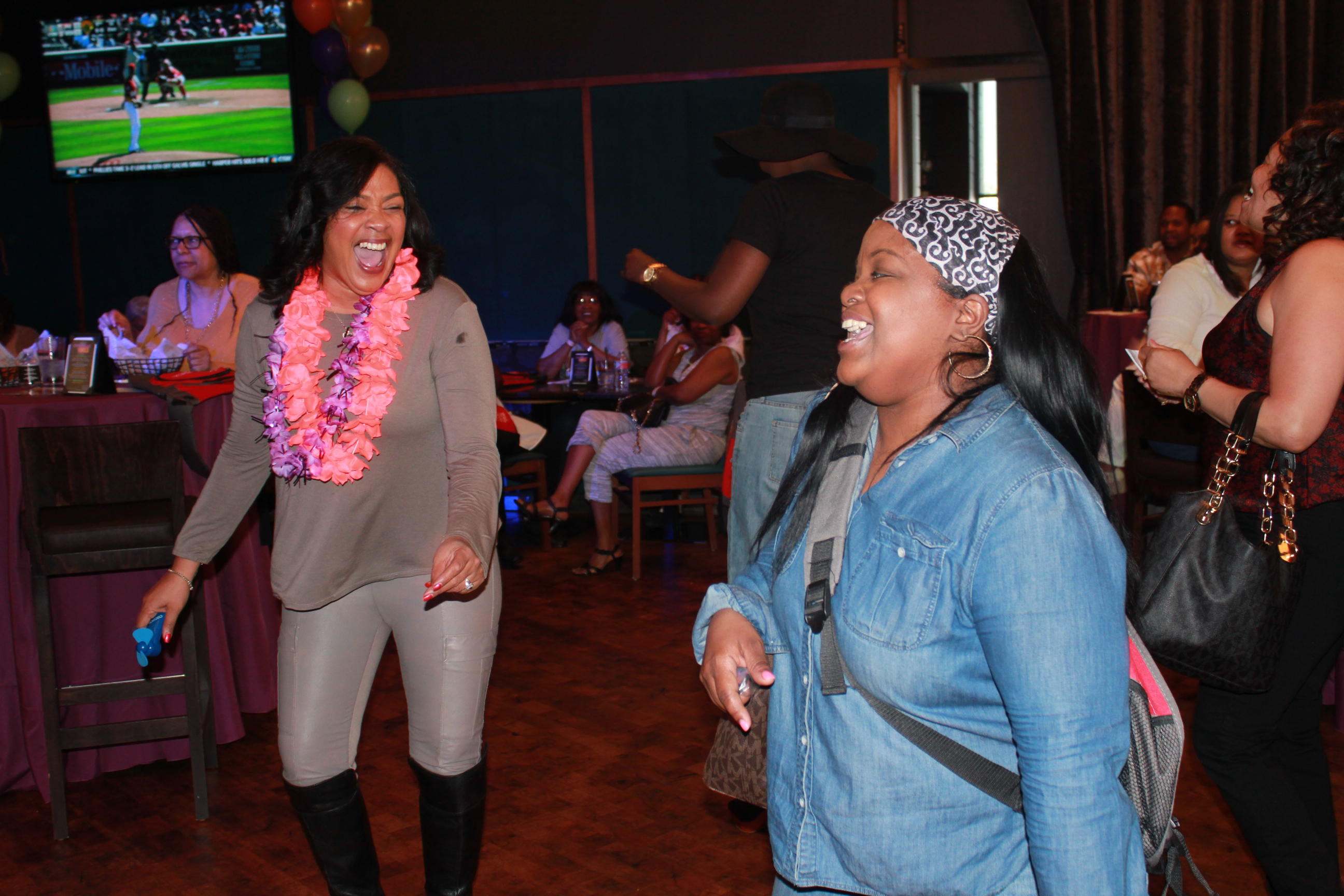 Old School 100.3 Vault Contest Highlights