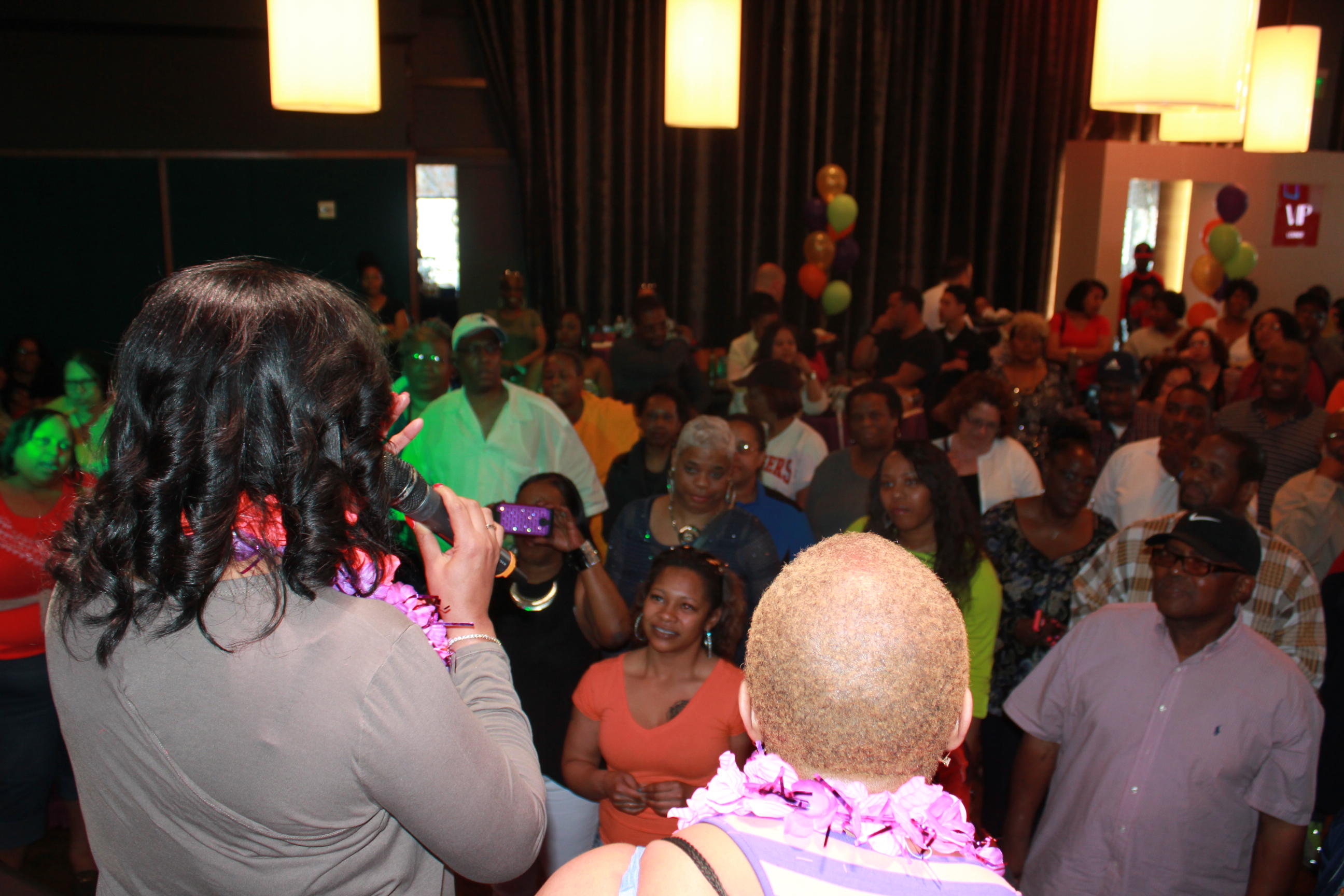 Old School 100.3 Vault Contest Highlights