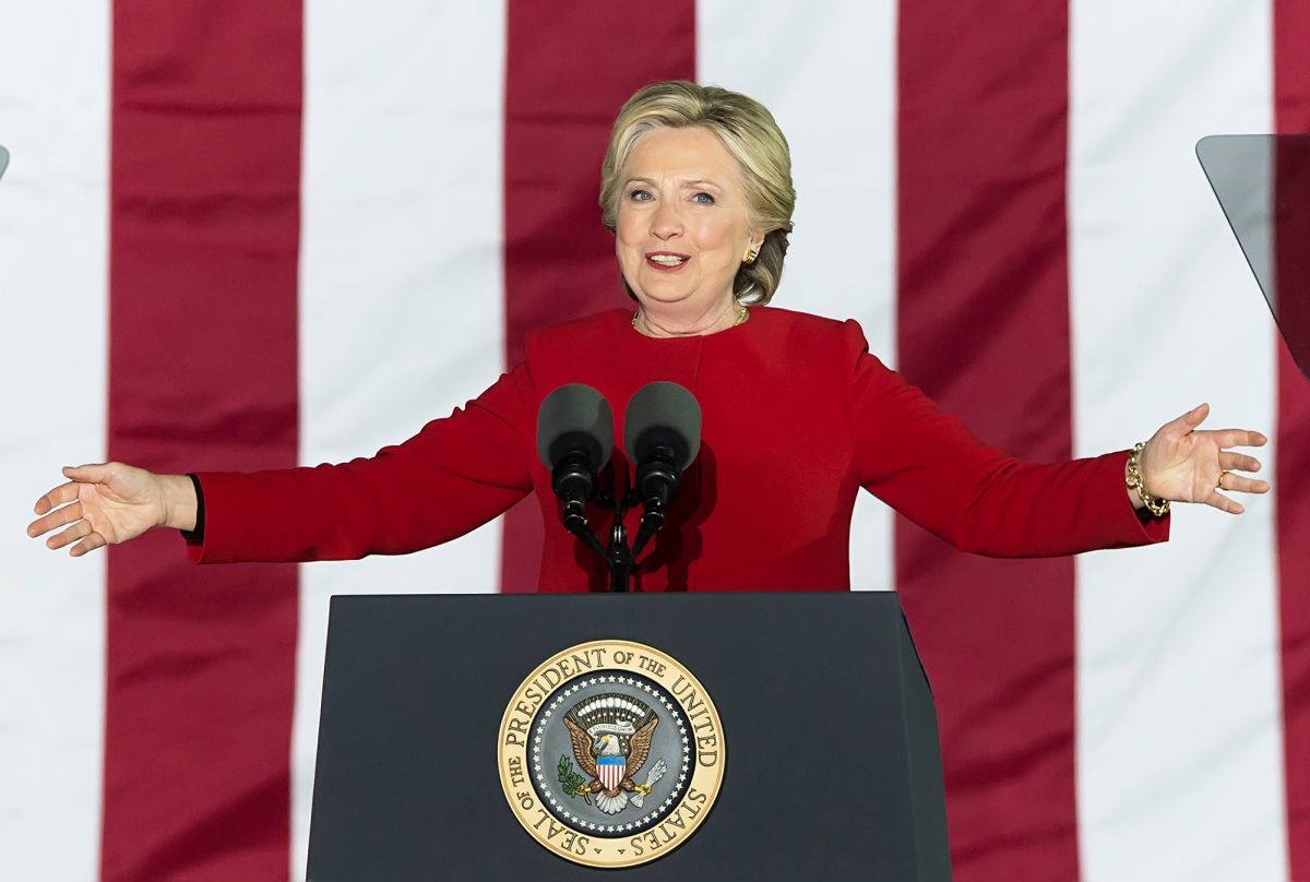 Hillary Clinton Holds Get Out The Vote Rally With Bruce Springsteen and Jon Bon Jovi