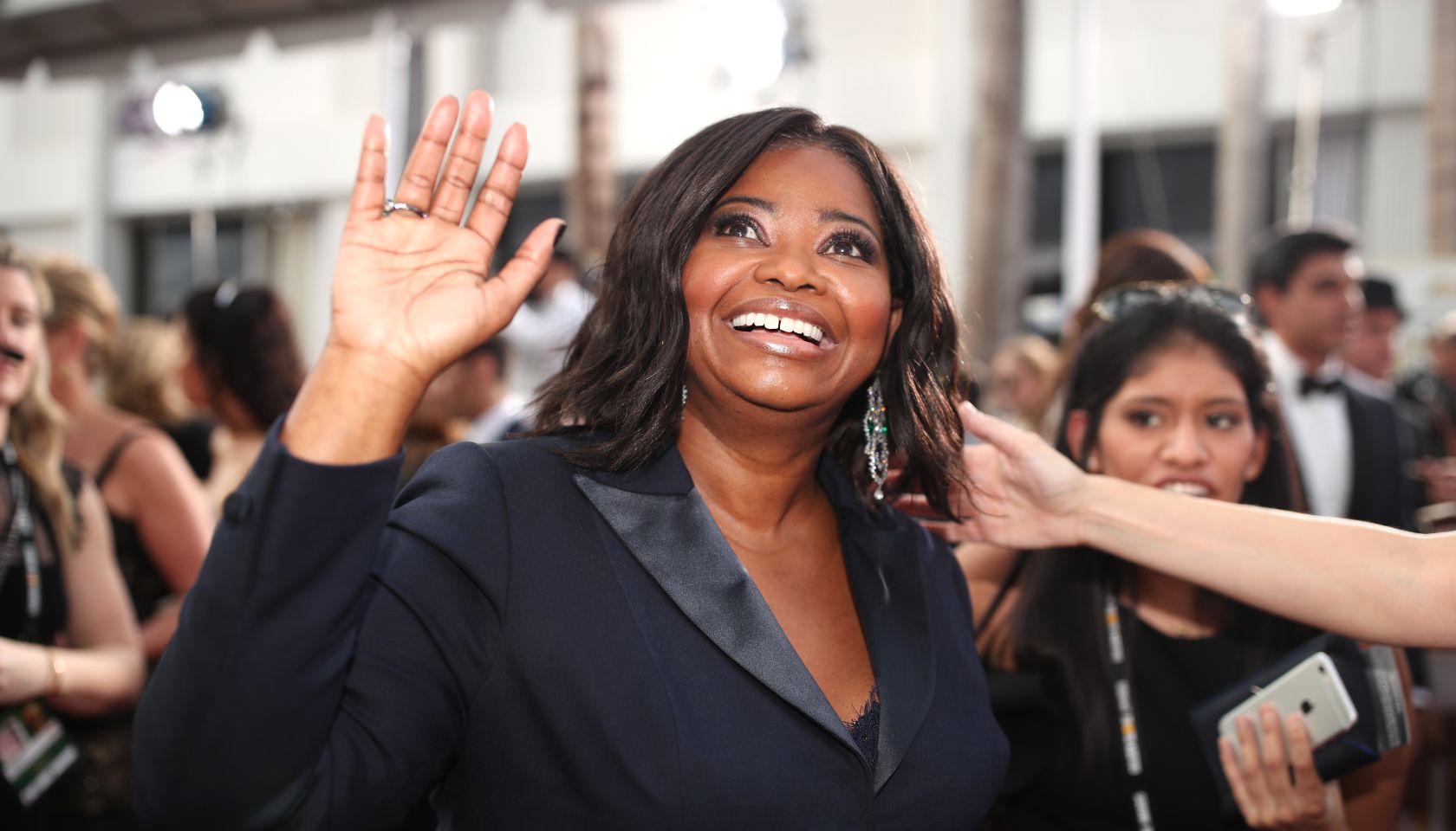 NBC's '74th Annual Golden Globe Awards' - Red Carpet Arrivals