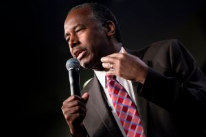 US-POLITICS-HUD-CARSON