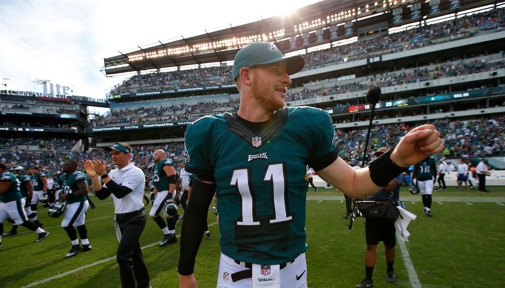 Cleveland Browns v Philadelphia Eagles