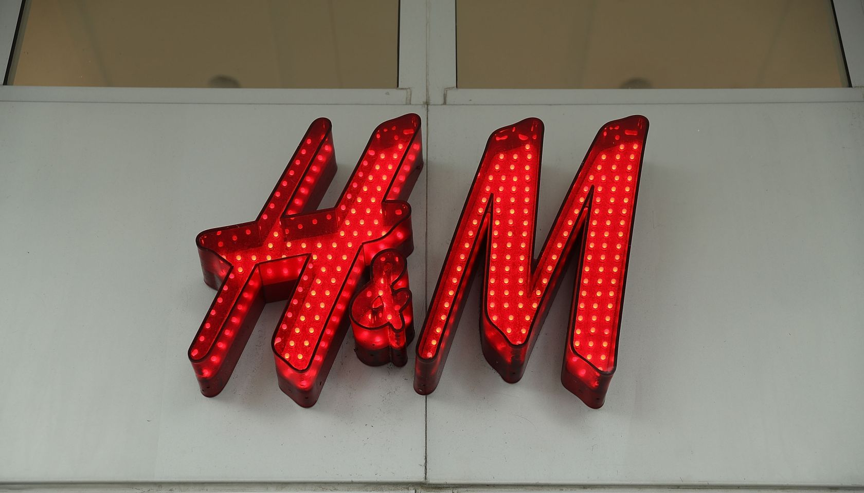 Clothing Retailer H&M Apologizes For 'Coolest Monkey' Hoodie Ad