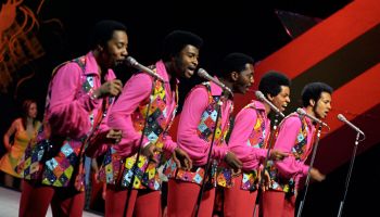 Photo of TEMPTATIONS and Damon HARRIS and Dennis EDWARDS and Melvin FRANKLIN and Otis WILLIAMS and Richard STREET