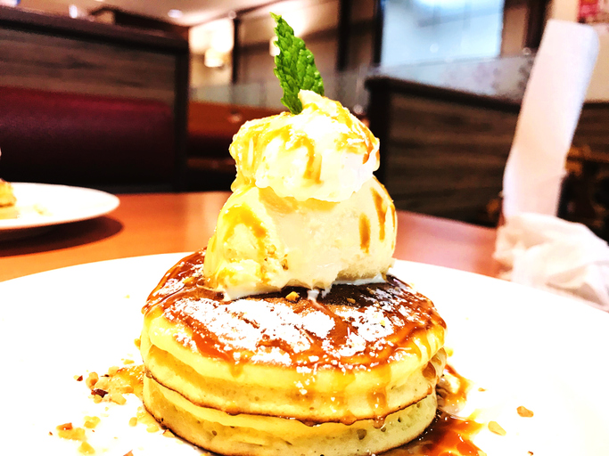 Close-Up Of Pancake In Plate On Table